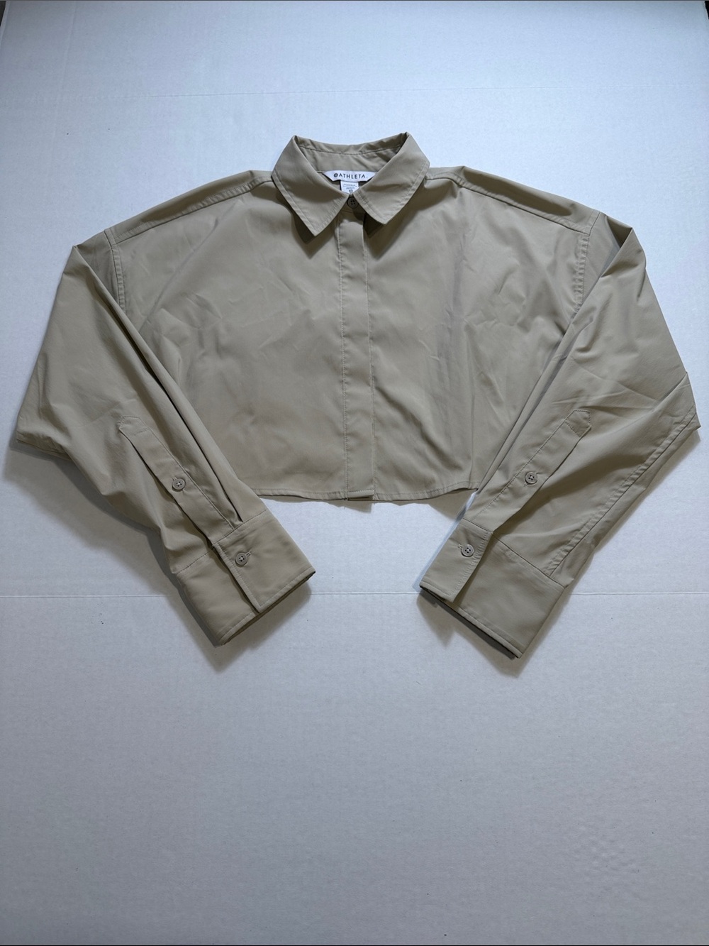 Athleta Midday Ultra Cropped Poplin Shirt